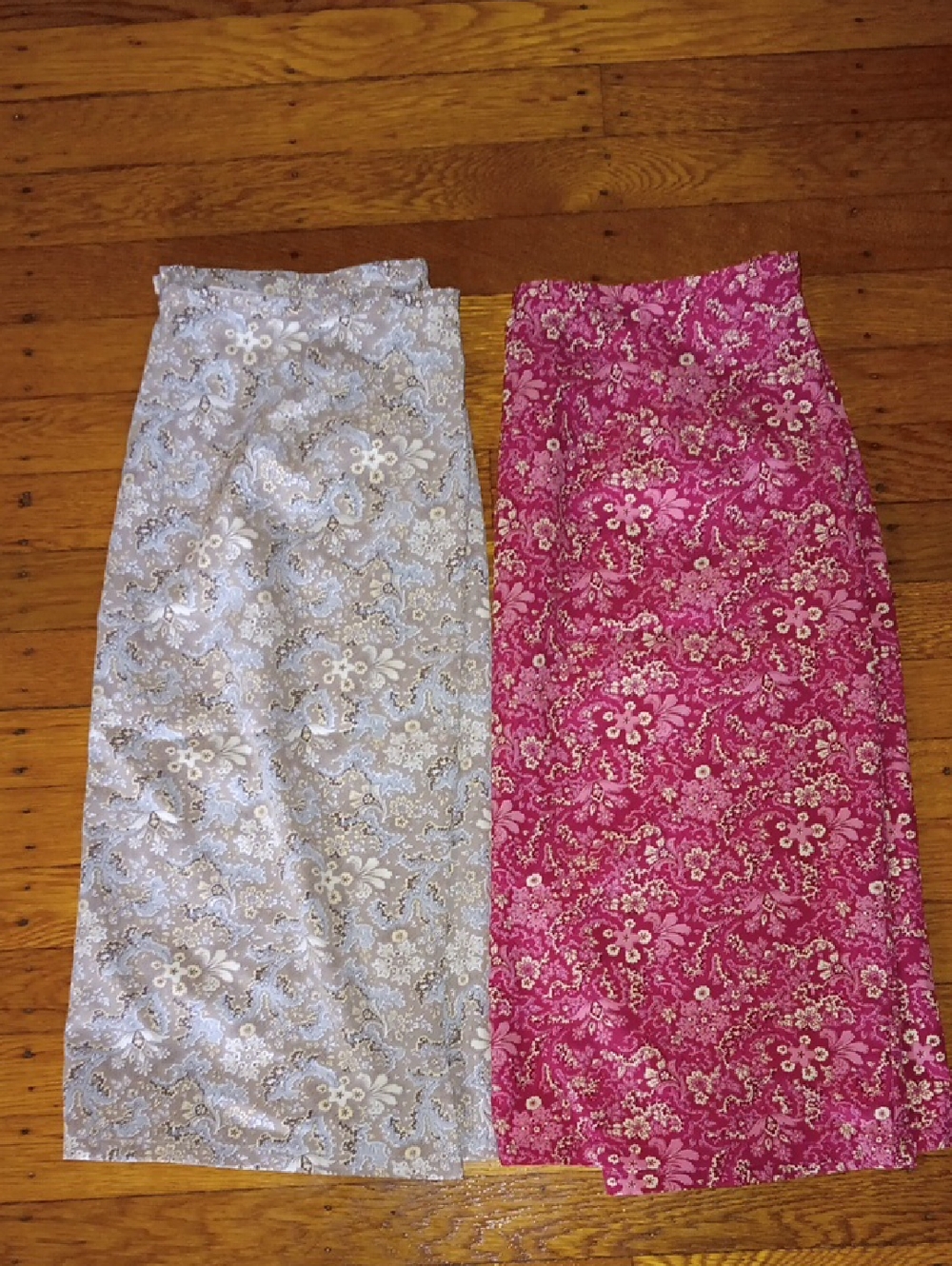 Old Navy Floral Jacquard Pencil Skirts - Pink and Light Gray